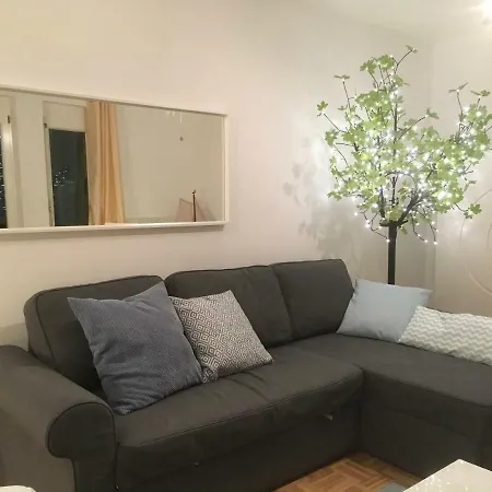 Exklusive Im Haus Am See Hafen * 布雷根茨