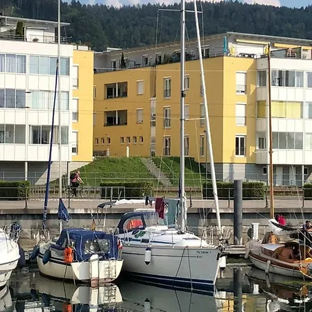Exklusive Im Haus Am See Hafen 公寓